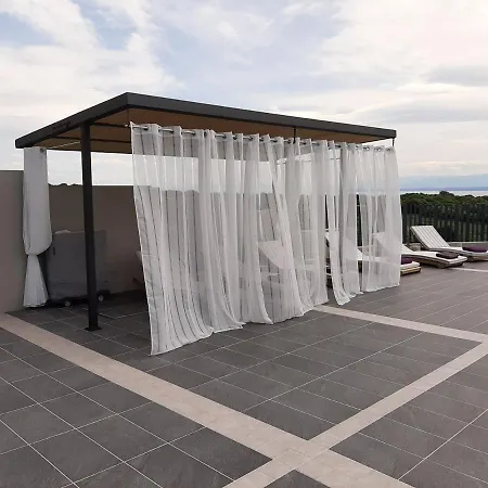 Plat Cx Holiday home *